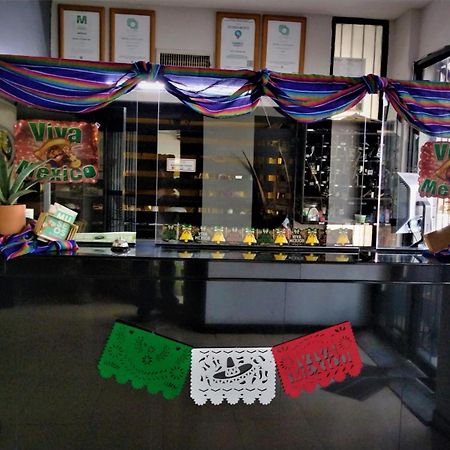 Laguna Inn Torreón エクステリア 写真