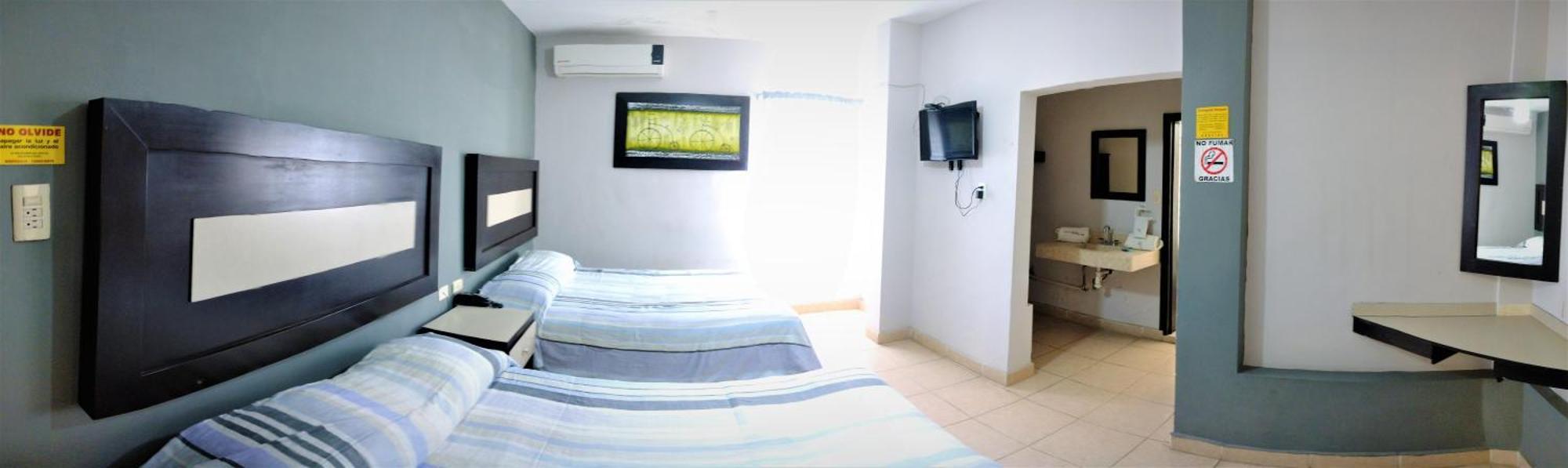 Laguna Inn Torreón エクステリア 写真