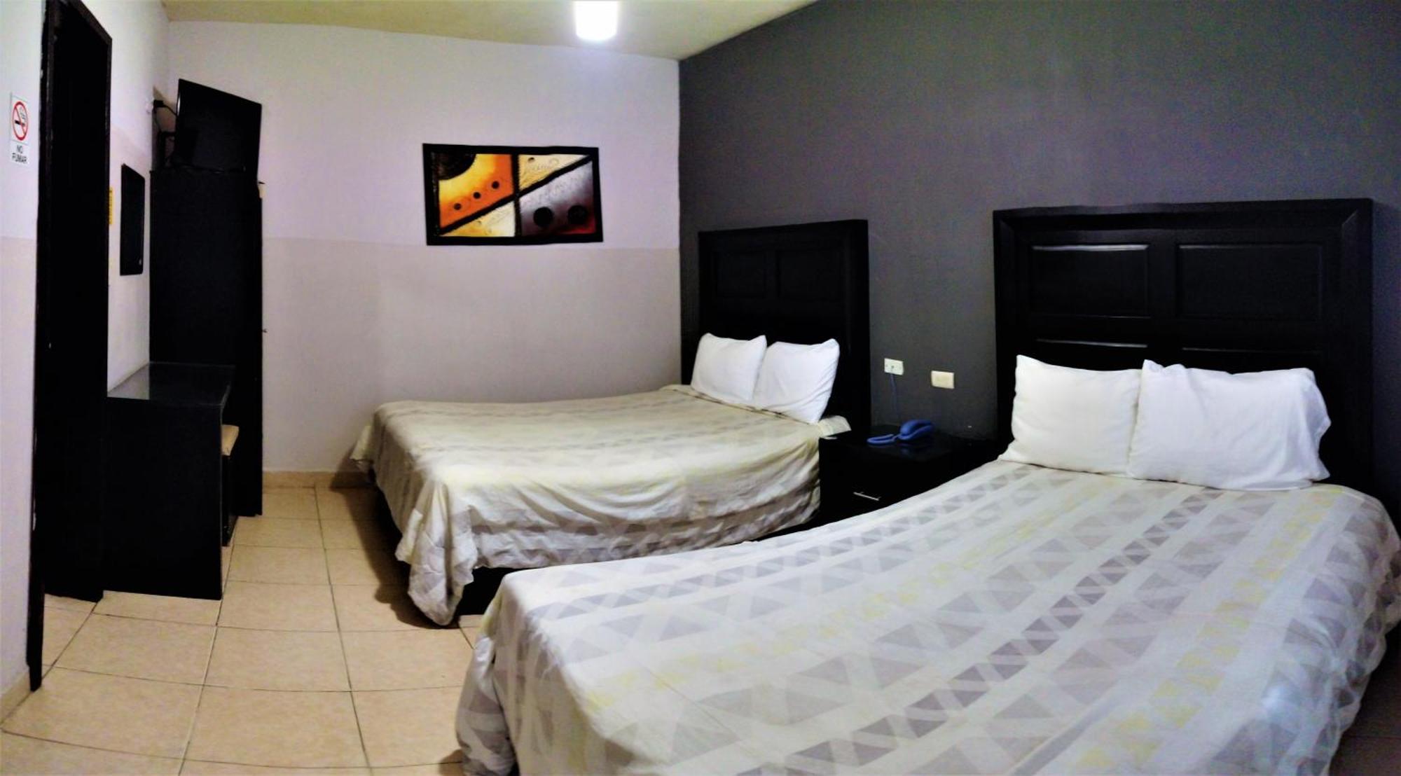 Laguna Inn Torreón エクステリア 写真
